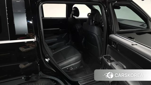 Hyundai Santa Fe (MX5) 2024 Черный из Кореи, фото 2