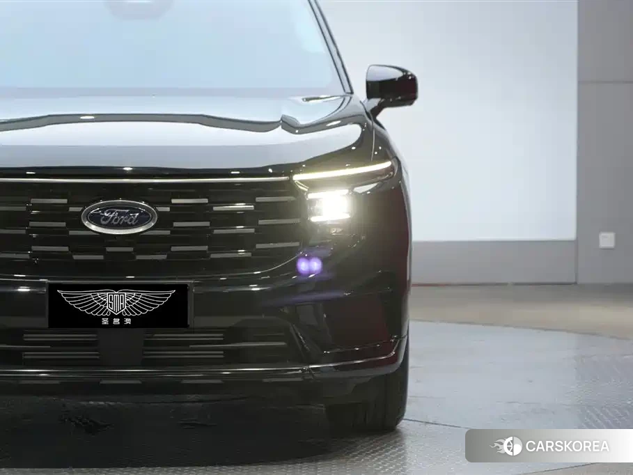 Ford Edge 2025 Черный из Китая, фото 2