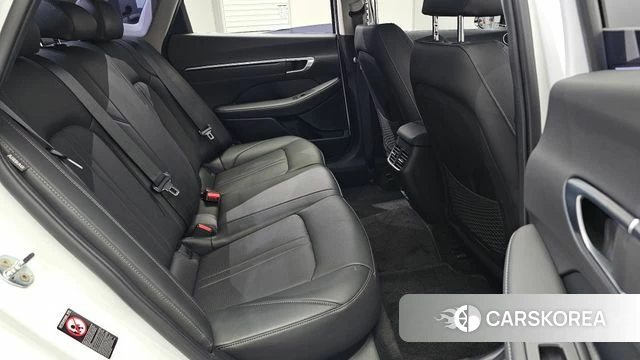 Hyundai Sonata (DN8) 2022 Белый из Кореи, фото 2