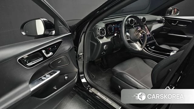 Mercedes-Benz C-Class W206 2024 Черный из Кореи, фото 2