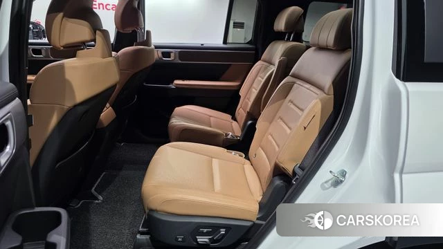 Hyundai Santa Fe (MX5) 2024 Белый из Кореи, фото 2