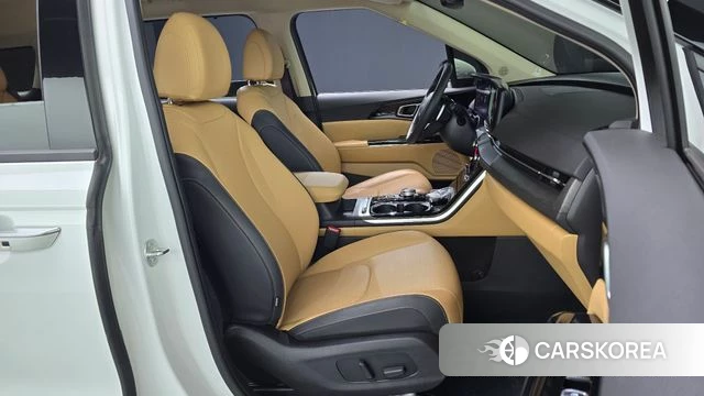Kia Carnival 4th generation 2023 Белый из Кореи, фото 2