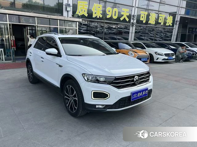 Volkswagen T-Roc 2021 Белый из Китая, фото 2