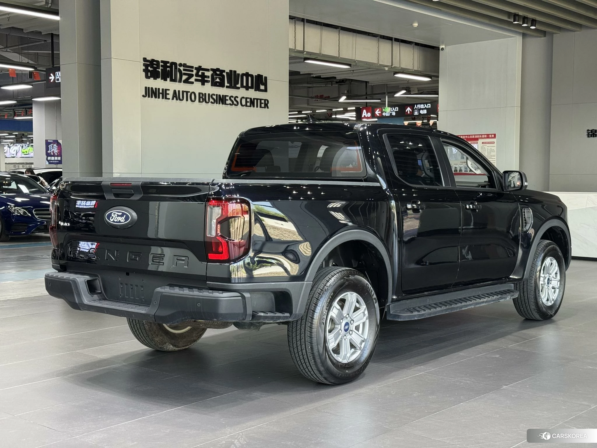 Ford Ranger 2023 Черный из Китая, фото 2