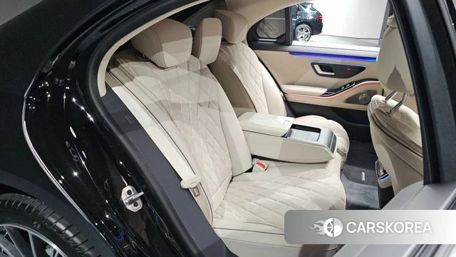 Mercedes-Benz S-Class W223 2026 Черный из Кореи, фото 2
