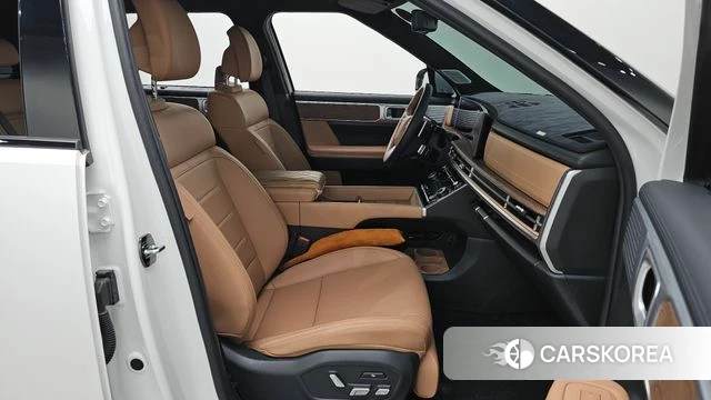 Hyundai Santa Fe (MX5) 2024 Белый из Кореи, фото 2