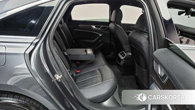 Audi A6 (C8) 2020 Серый из Кореи, фото 2