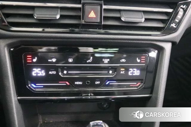 Volkswagen Tharu 2021 Белый из Китая, фото 2