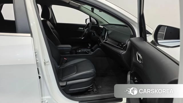 Kia Sportage 5th Generation 2021 Белый из Кореи, фото 2