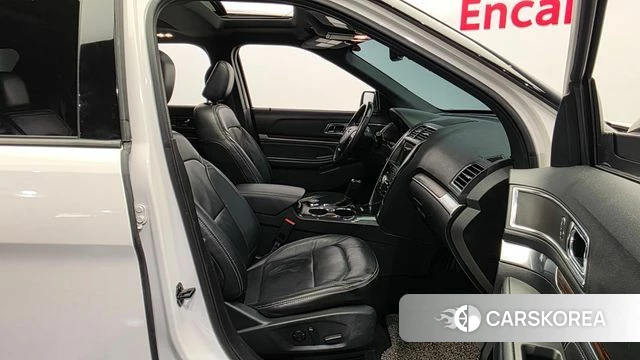 Ford Explorer 2019 Белый из Кореи, фото 2