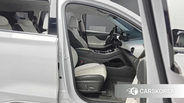 Hyundai The New Santa Fe 2022 Белый из Кореи, фото 2