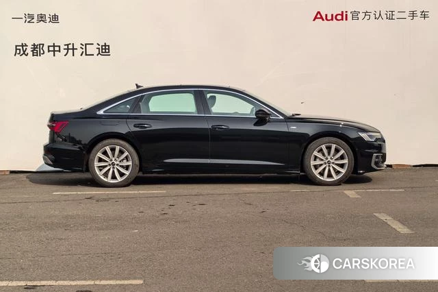 Audi A6L 2023 Черный из Китая, фото 2