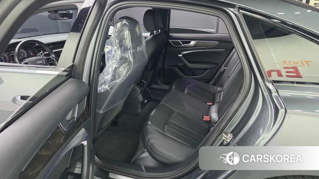 Audi A6 (C8) 2020 Серый из Кореи, фото 2
