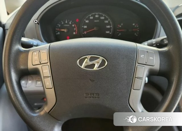 Hyundai The New Grand Starex 2019 Желтый из Кореи, фото 2