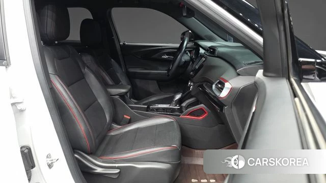 Chevrolet (GM Daewoo) Trailblazer 2021 Белый из Кореи, фото 2