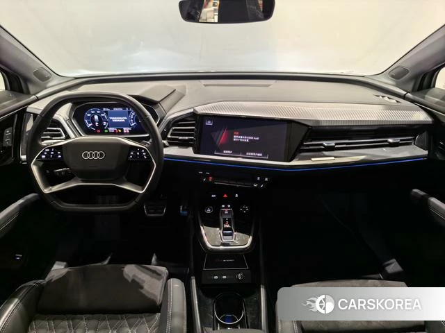 Audi Q4 2023 Темно-серый из Китая, фото 2