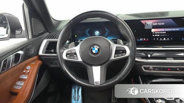 BMW X7 (G07) 2023 Черный из Кореи, фото 2