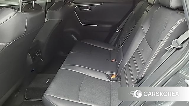 Toyota RAV4 5th Generation 2022 Серый из Кореи, фото 2