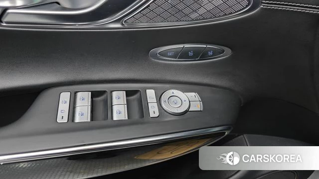 Genesis GV70 2021 Серый из Кореи, фото 2