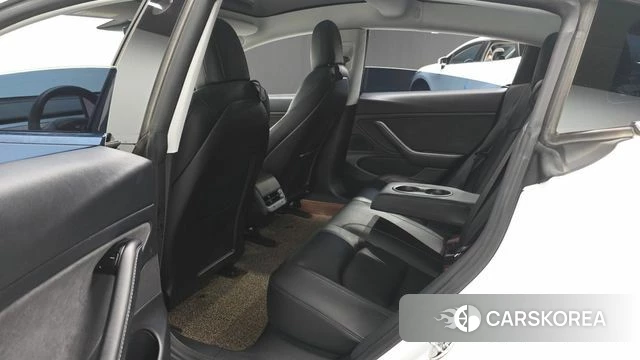 Tesla Model 3 2020 Белый из Кореи, фото 2