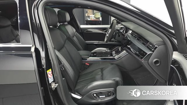 Audi A8 (D5) 2020 Черный из Кореи, фото 2