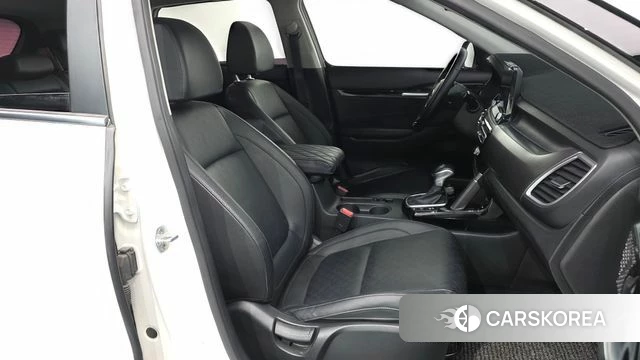 Kia Seltos 2019 Белый из Кореи, фото 2