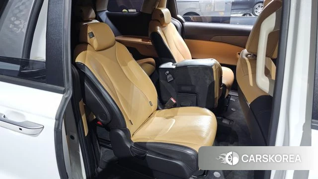 Kia Carnival 4th generation 2021 Белый из Кореи, фото 2