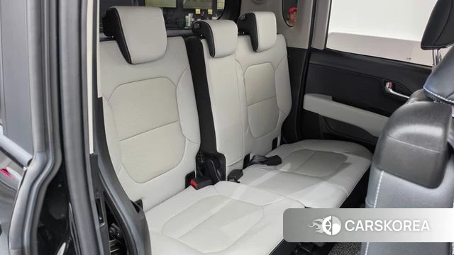 Kia The New Kia Ray 2023 Черный из Кореи, фото 2