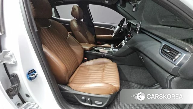 Genesis G70 2018 Белый из Кореи, фото 2