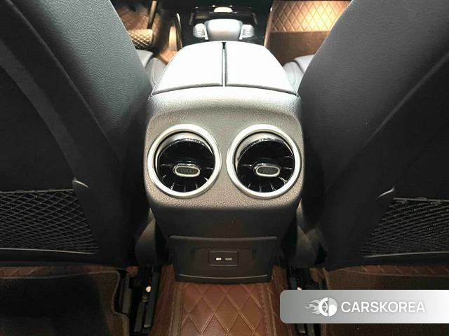 Mercedes-Benz A-Class 2021 Белый из Китая, фото 2