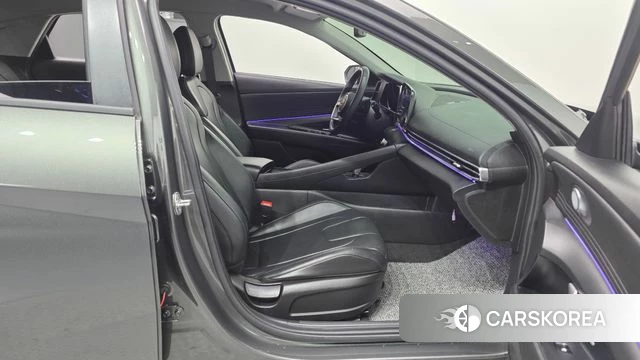 Hyundai Avante Hybrid (CN7) 2021 Серый из Кореи, фото 2