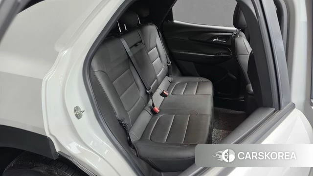 Chevrolet (GM Daewoo) Trailblazer 2023 Белый из Кореи, фото 2