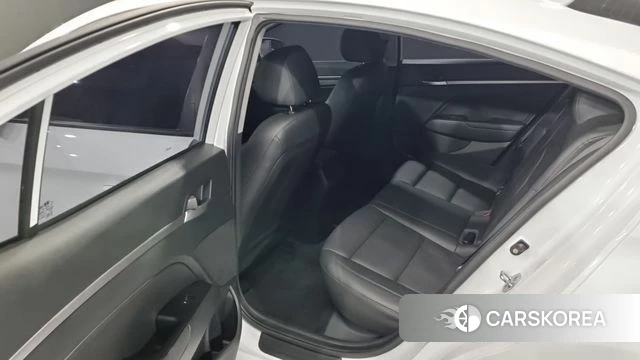 Hyundai The New Avante AD 2019 Черный из Кореи, фото 2