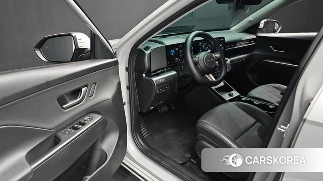 Hyundai Kona Electric (SX2) 2023 Серебристо-серый из Кореи, фото 2