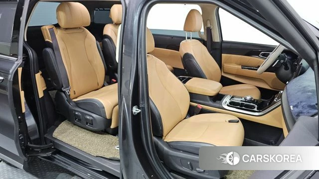 Kia Carnival 4th generation 2021 Серый из Кореи, фото 2