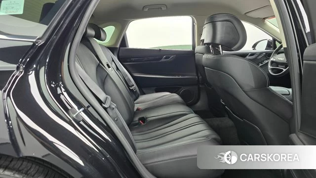 Genesis G80 (RG3) 2023 Черный из Кореи, фото 2
