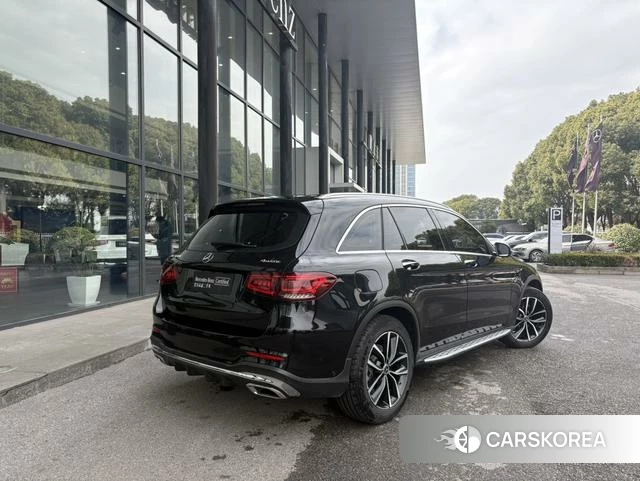 Mercedes-Benz GLC 2021 Черный из Китая, фото 2