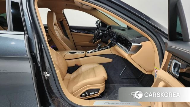 Porsche Panamera (971) id 4907039 из Кореи 2