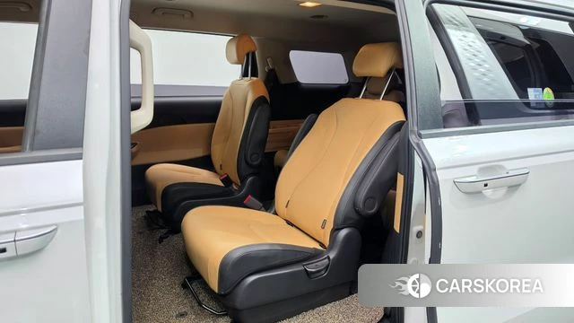 Kia Carnival 4th generation 2022 Белый из Кореи, фото 2
