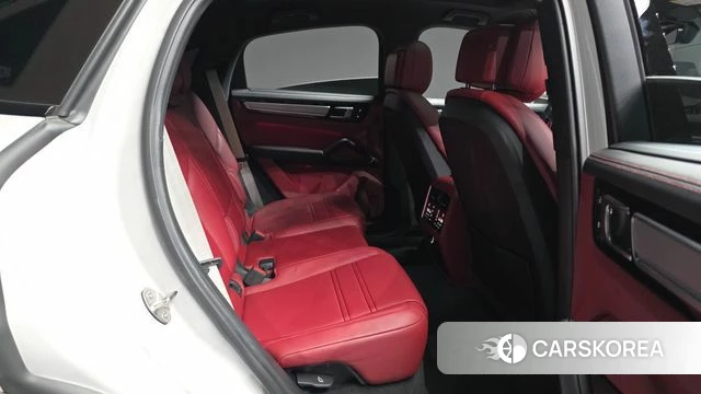 Porsche Cayenne (PO536) id 4950906 из Кореи 2