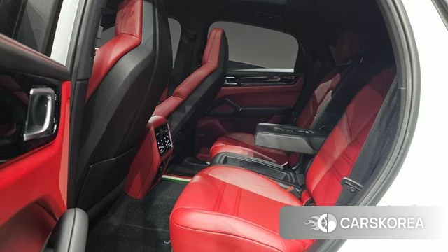 Porsche Cayenne (PO536) 2021 Белый из Кореи, фото 2