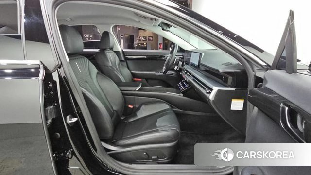 Hyundai Grandeur Hybrid (GN7) 2023 Черный из Кореи, фото 2
