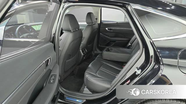 Hyundai Sonata (DN8) 2022 Черный из Кореи, фото 2