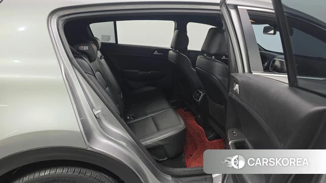 Kia Sportage The Bold 2018 Серебристо-серый из Кореи, фото 2