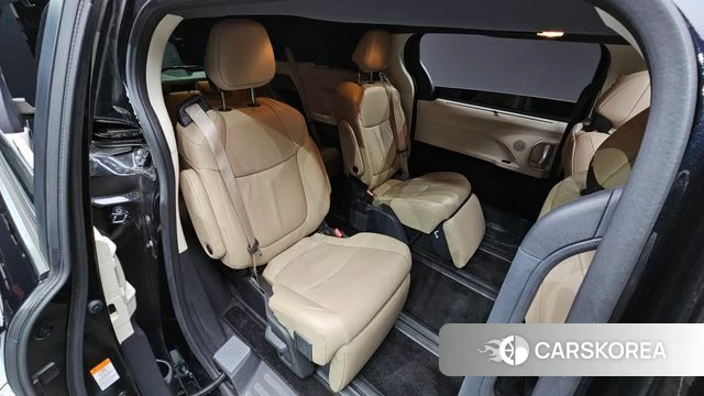 Toyota Sienna 4th Generation 2024 Черный из Кореи, фото 2