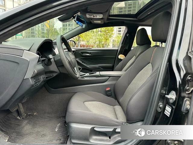 Toyota Avalon 2022 Темно-серый из Китая, фото 2