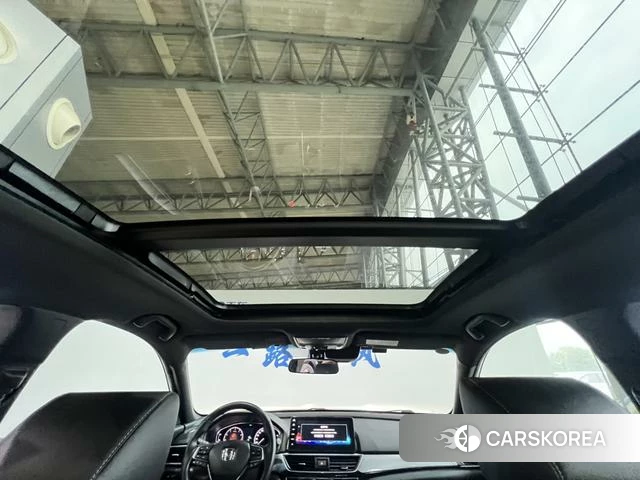 Honda Inspire 2022 Белый из Китая, фото 2