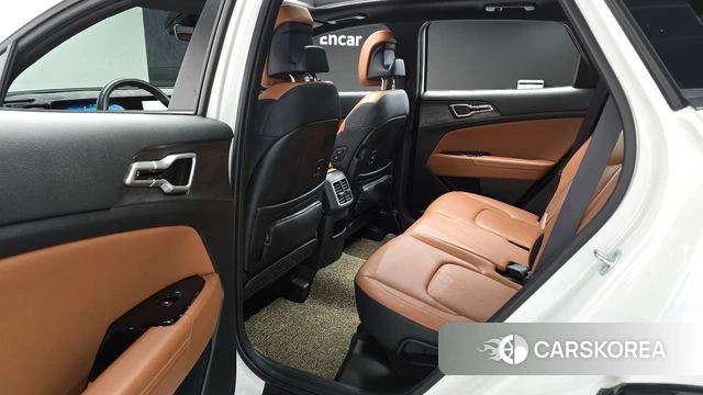 Kia Sportage 5th Generation 2022 Белый из Кореи, фото 2