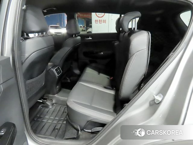 Kia Sportage The Bold 2019 Серебряный из Кореи, фото 2