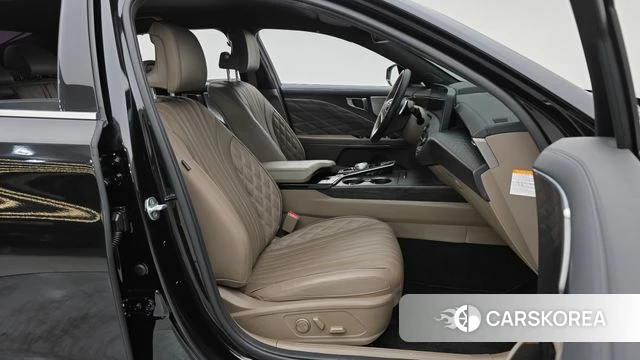 Kia K8 Hybrid 2022 Черный из Кореи, фото 2